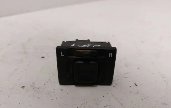 Suzuki Jimny Wing mirror switch