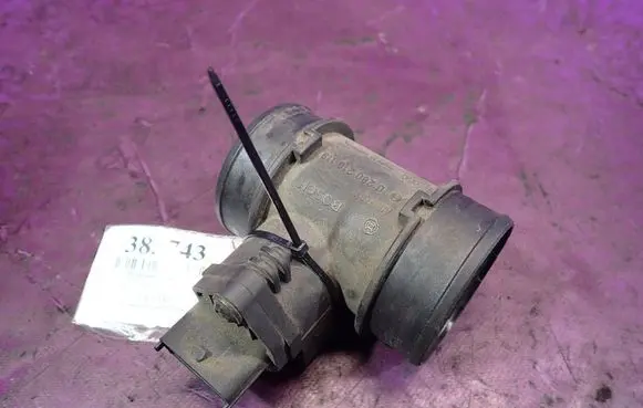 Opel Corsa C Mass air flow meter 0280218119
