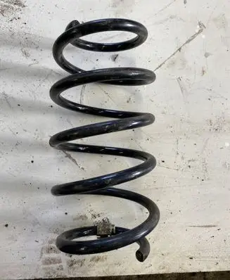 Opel Zafira B Front coil spring