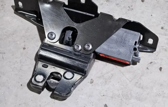 BMW X6 E71 Tailgate/trunk/boot lock/catch/latch 7071594