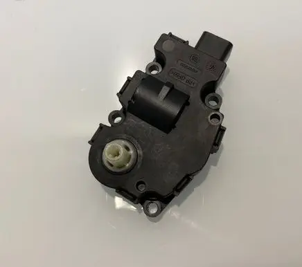 Mercedes-Benz C W204 A/C air flow flap actuator/motor A2219066900 2219066900