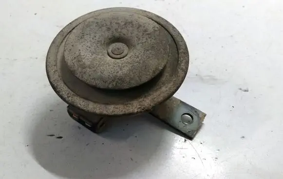 Volkswagen Golf IV Horn signal
