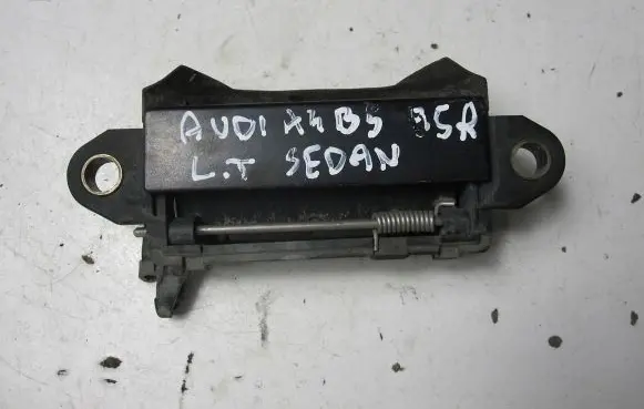 Audi A4 S4 B5 8D Rear door exterior handle 4A0539015K