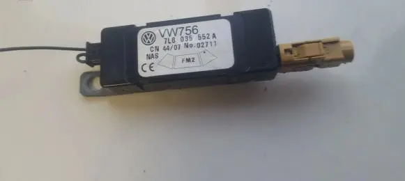 Volkswagen Touareg I Antenna control unit 7L6035552A 02711