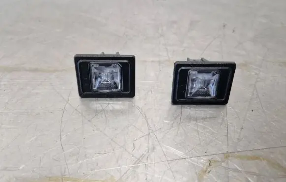 Mercedes-Benz GLC C254 Number plate light A0999061504