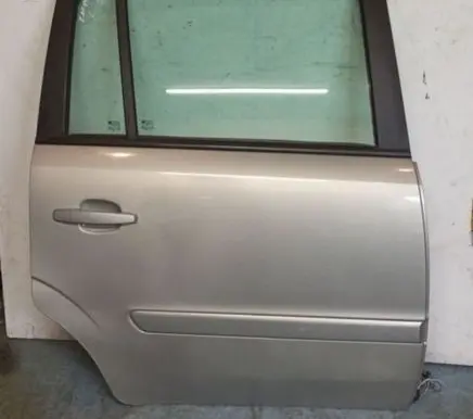 Opel Zafira B Rear door E143R001582 E000199