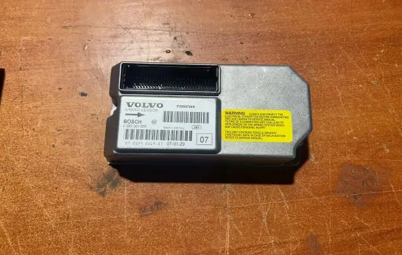 Volvo V70 Airbag control unit/module P30667469 0285001655 070029031907