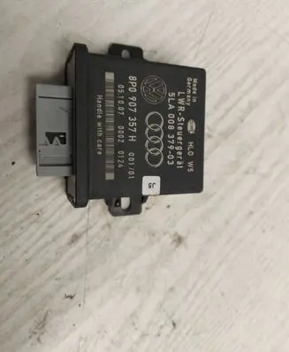 Audi A6 S6 C6 4F Light module LCM 8P0907357H 5LA00837903