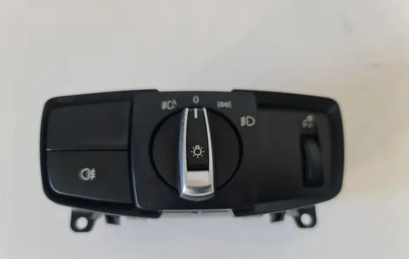 BMW X6 F16 Light switch 9865812