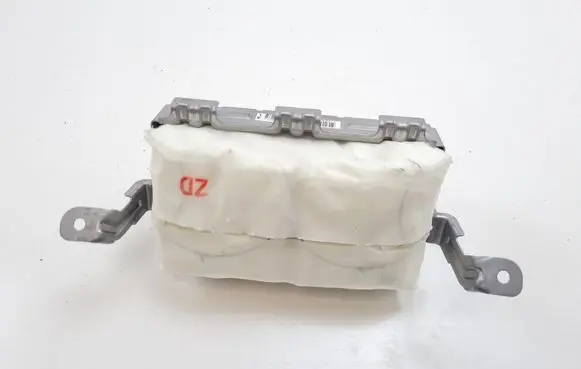 Lexus CT 200H Passenger airbag 1D0886211P8P