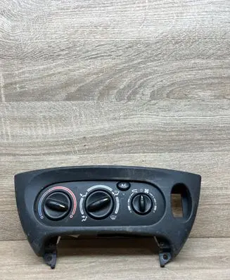 Renault Scenic I Climate control unit 663212P