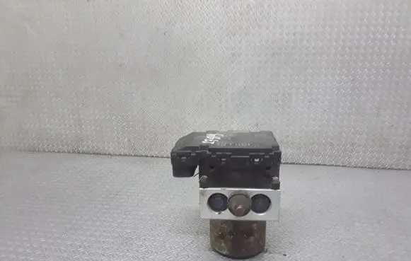 Suzuki Wagon R+ ABS Pump 045001944