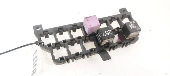 Audi A4 S4 B5 8D Fuse box set 8D0937503