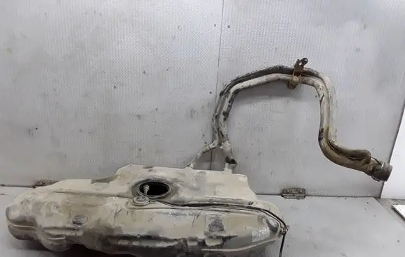 Toyota Avensis T250 Fuel tank 7711102080