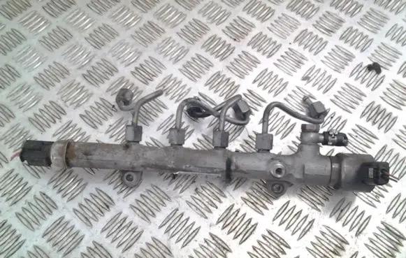 Mercedes-Benz Sprinter W906 Fuel main line pipe A6510700495