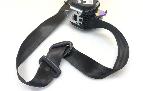 Audi A4 S4 B7 8E 8H Front seatbelt 560788701 8E0857705G