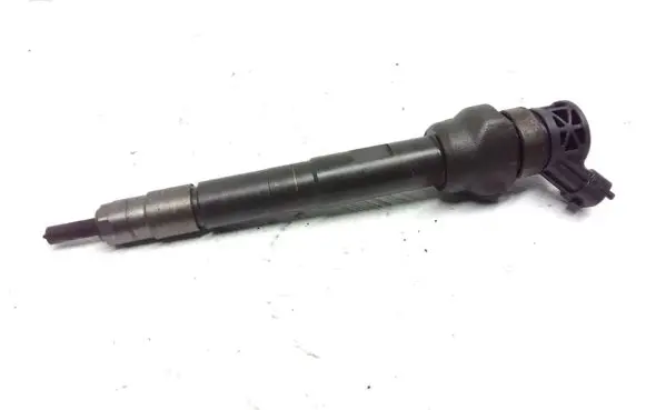 Land Rover Range Rover Evoque L538 Fuel injector G4D39K546AA 0445110654