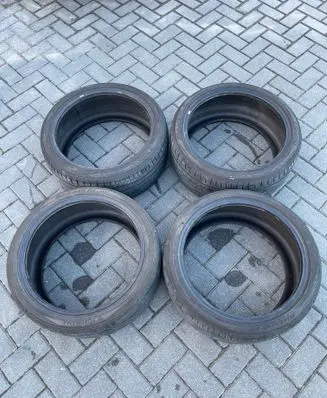 Audi A3 S3 A3 Sportback 8P R18 summer tire 