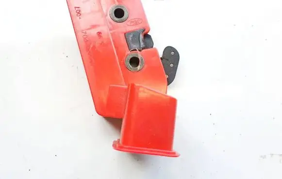 Ford Focus Seat back rest lock catch 124429pdz