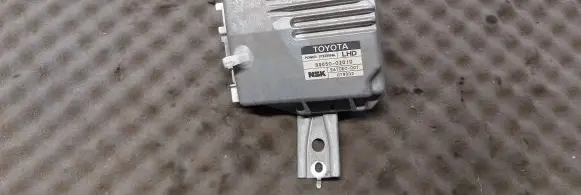 Toyota Corolla E120 E130 Power steering control unit/module 8965002010 079003