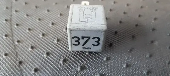 Audi A4 S4 B7 8E 8H Other relay 8D0951253A V23134-B52-X301