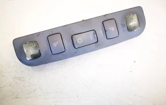 Audi A3 S3 8L Front seat light 8l4947111