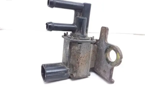 Subaru Impreza II Turbo solenoid valve