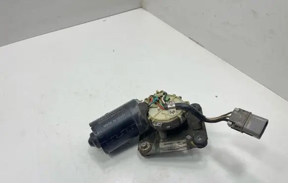 Nissan Terrano Wiper motor 9390332384
