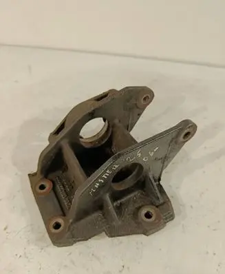 Renault Master II Driveshaft support bearing bracket 8200684227