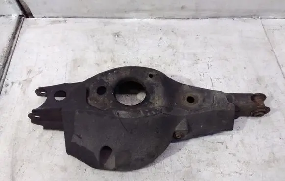Lexus CT 200H Rear upper control arm/wishbone