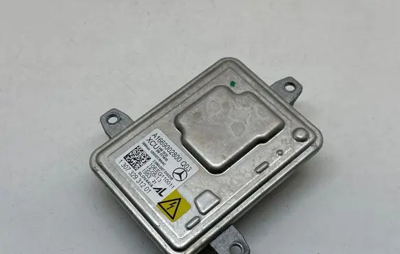 Mercedes-Benz B W246 W242 Headlight ballast module Xenon A1669002800