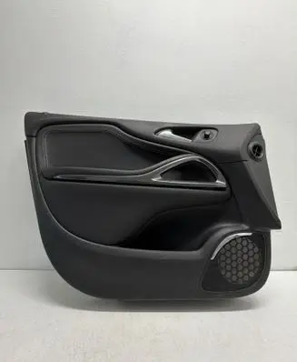 Opel Zafira C Front door card panel trim 1902751