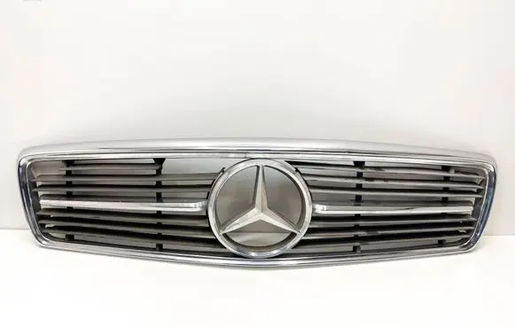 Quarter panel pressure vent