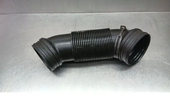 Audi A3 S3 8P Air intake hose/pipe 1K0129684L