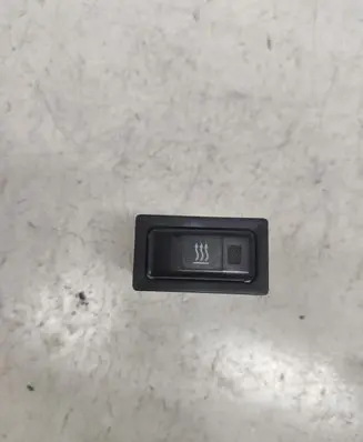 Toyota Corolla Verso E121 Windscreen/window heater switch