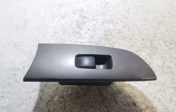 Lexus IS 220D-250-350 Electric window control switch 8403053020