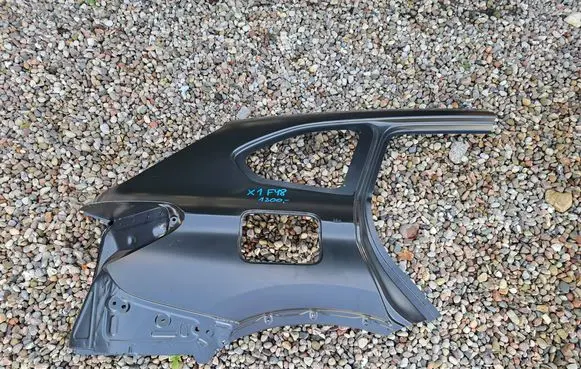 BMW X1 F48 F49 Fender 7325600-05