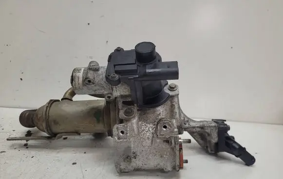 Nissan NV200 EGR valve cooler 7003680600 70036806 71800357091