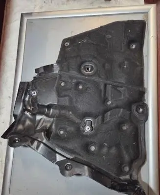 Mercedes-Benz GLC C254 Heat shield in engine bay A2546200100 4015748A