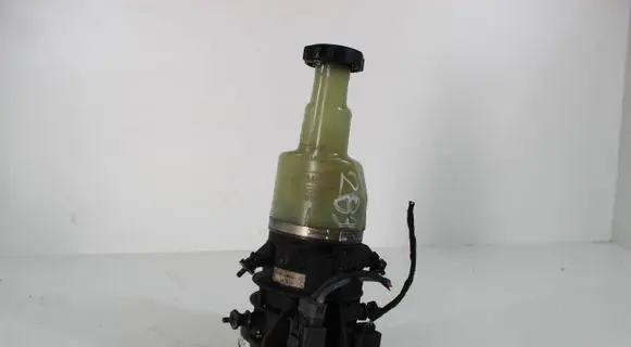 Ford Mondeo MK IV Power steering pump BG915K514AC 181213
