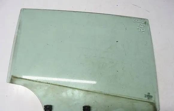 Peugeot 3008 I Sliding door window/glass 9686219510