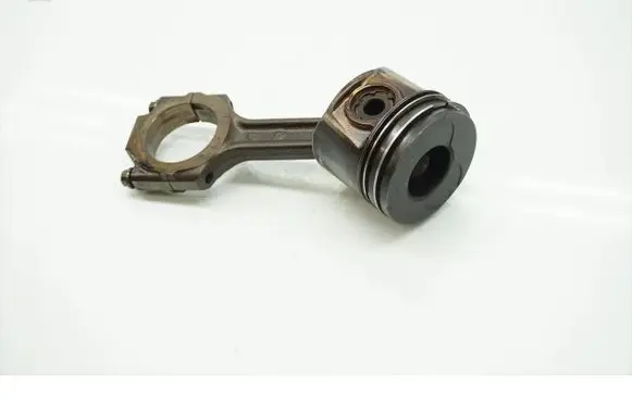 Opel Zafira B Connecting rod/conrod 