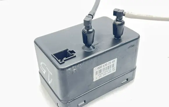 Mercedes-Benz CLK A209 C209 Central locking vacuum pump A3510020010 0008002548 2060400210