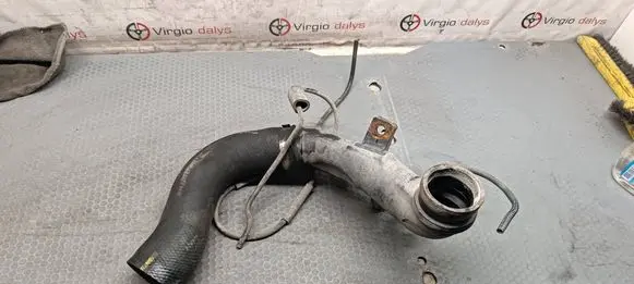 Toyota RAV 4 (XA30) Intercooler hose/pipe 1736226010