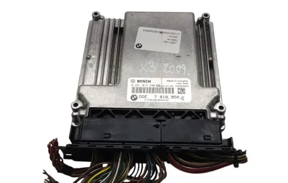BMW X3 E83 Engine control unit/module ECU 7810950