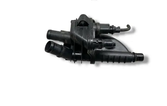 Peugeot 5008 Thermostat housing 9684588980 07105