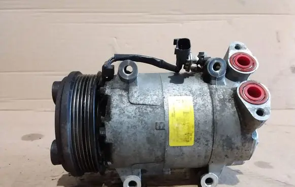 Ford Focus Air conditioning (A/C) compressor (pump)