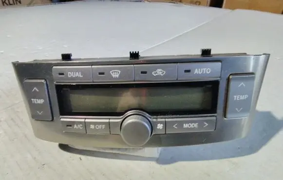 Toyota Avensis T250 Climate control unit 5590205060H 7C2031E 5590005280