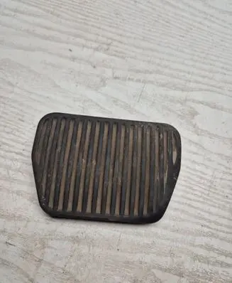 Volvo V70 Brake pedal 2634 3516078