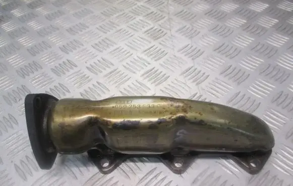 Audi A6 S6 C5 4B Exhaust manifold 059253033C